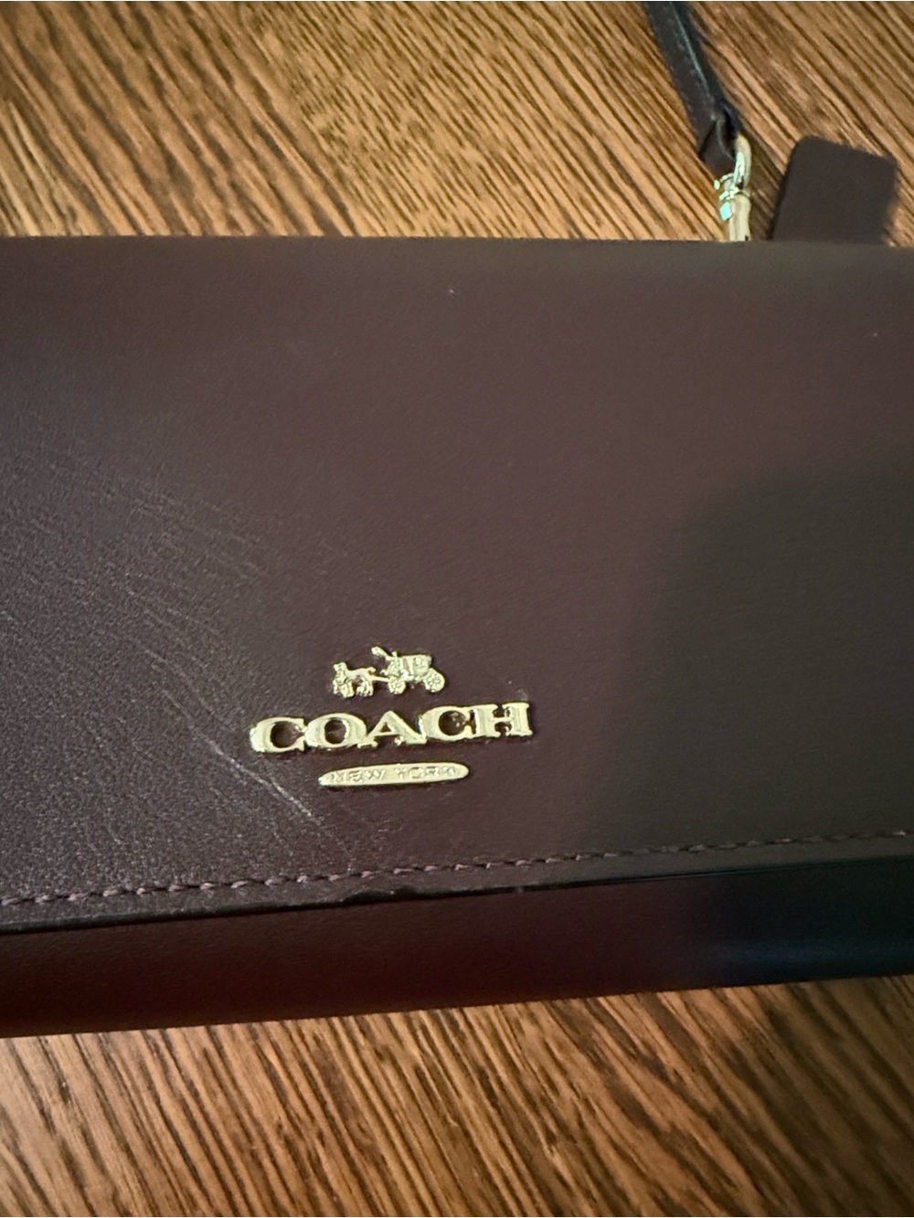 Coach Leather Crossbody Wallet in Plum - Picture 2 of 4
